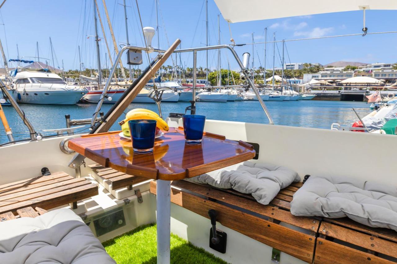 Seaside Chill-Out Stay On A Sail Yacht Puerto Calero Buitenkant foto