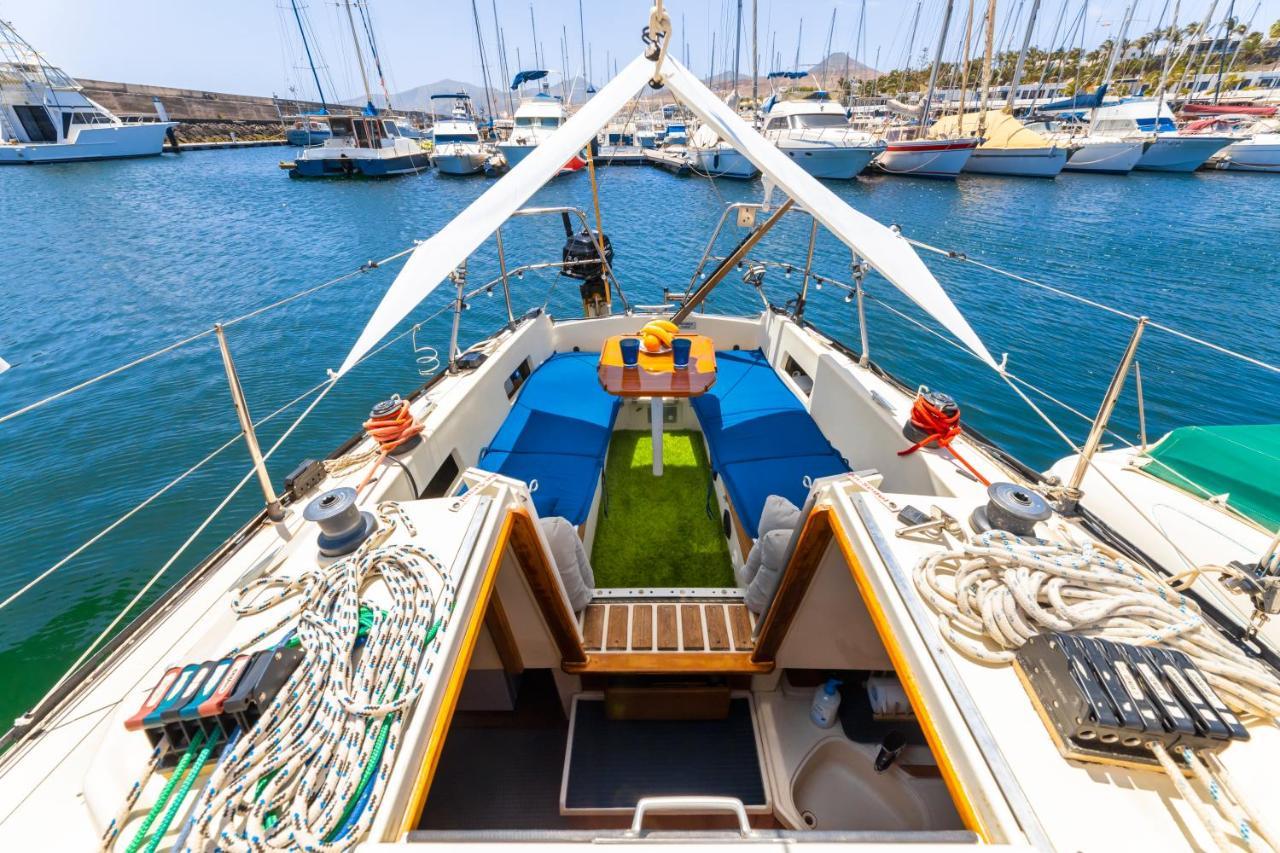 Seaside Chill-Out Stay On A Sail Yacht Puerto Calero Buitenkant foto