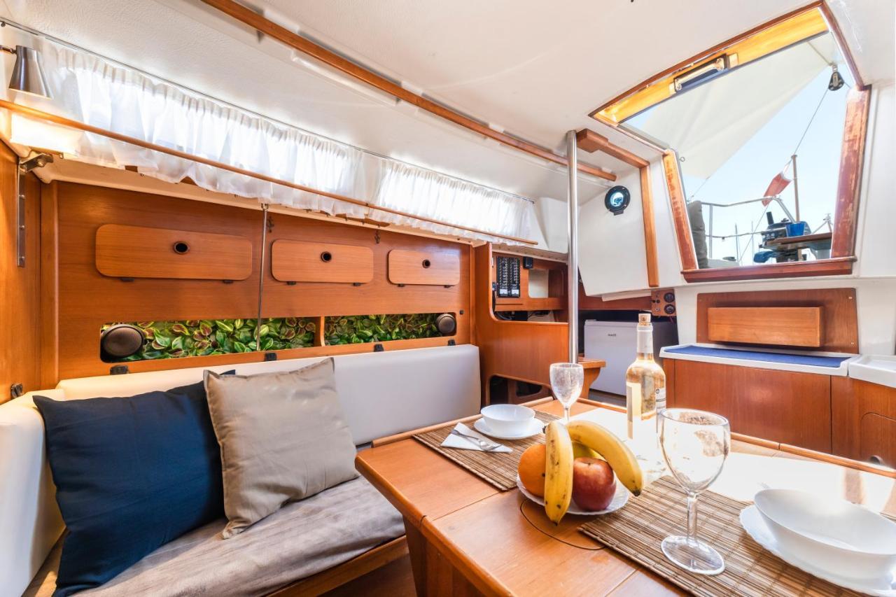 Seaside Chill-Out Stay On A Sail Yacht Puerto Calero Buitenkant foto
